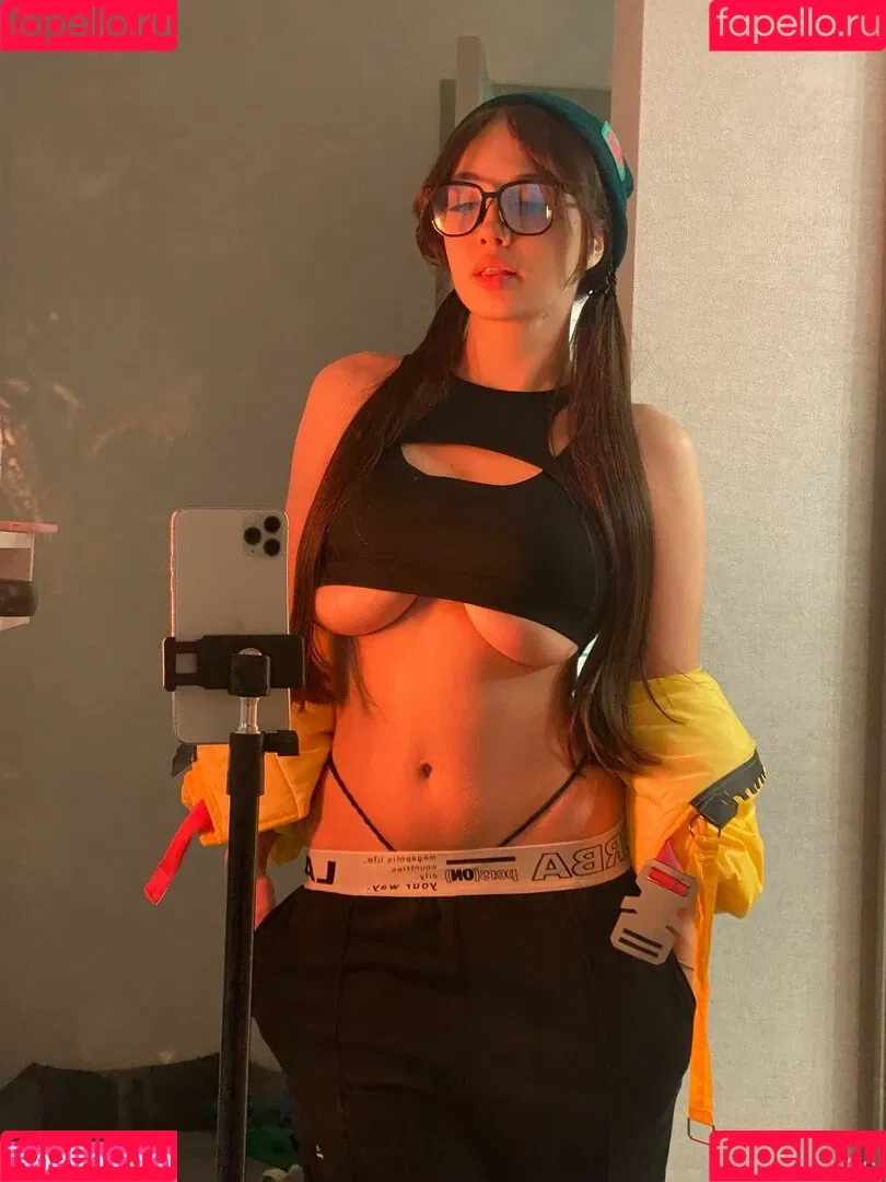 Kiko Baka Onlyfans Photo Gallery 