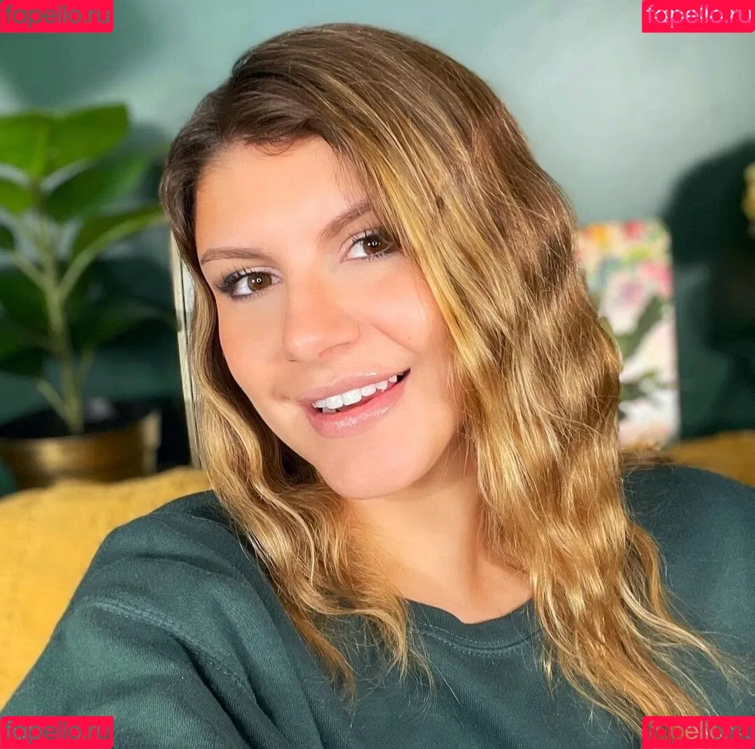 Ashley Elizabeth Onlyfans Photo Gallery 