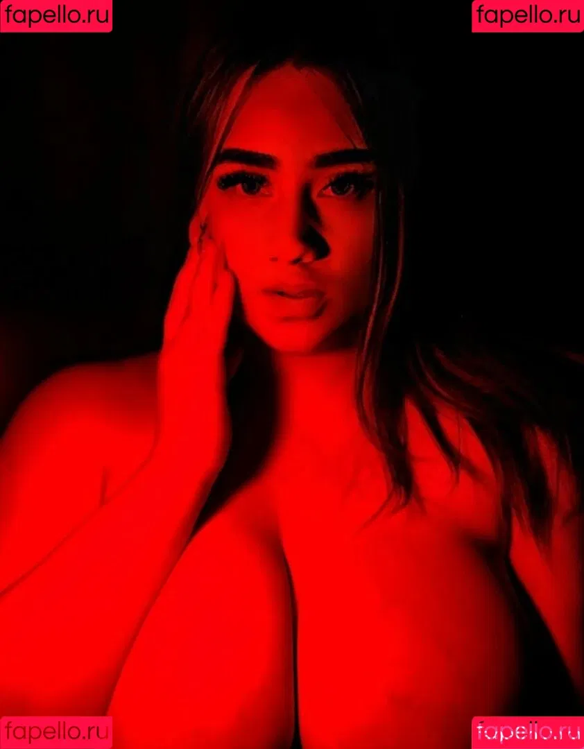 Julia Missi Onlyfans Photo Gallery 