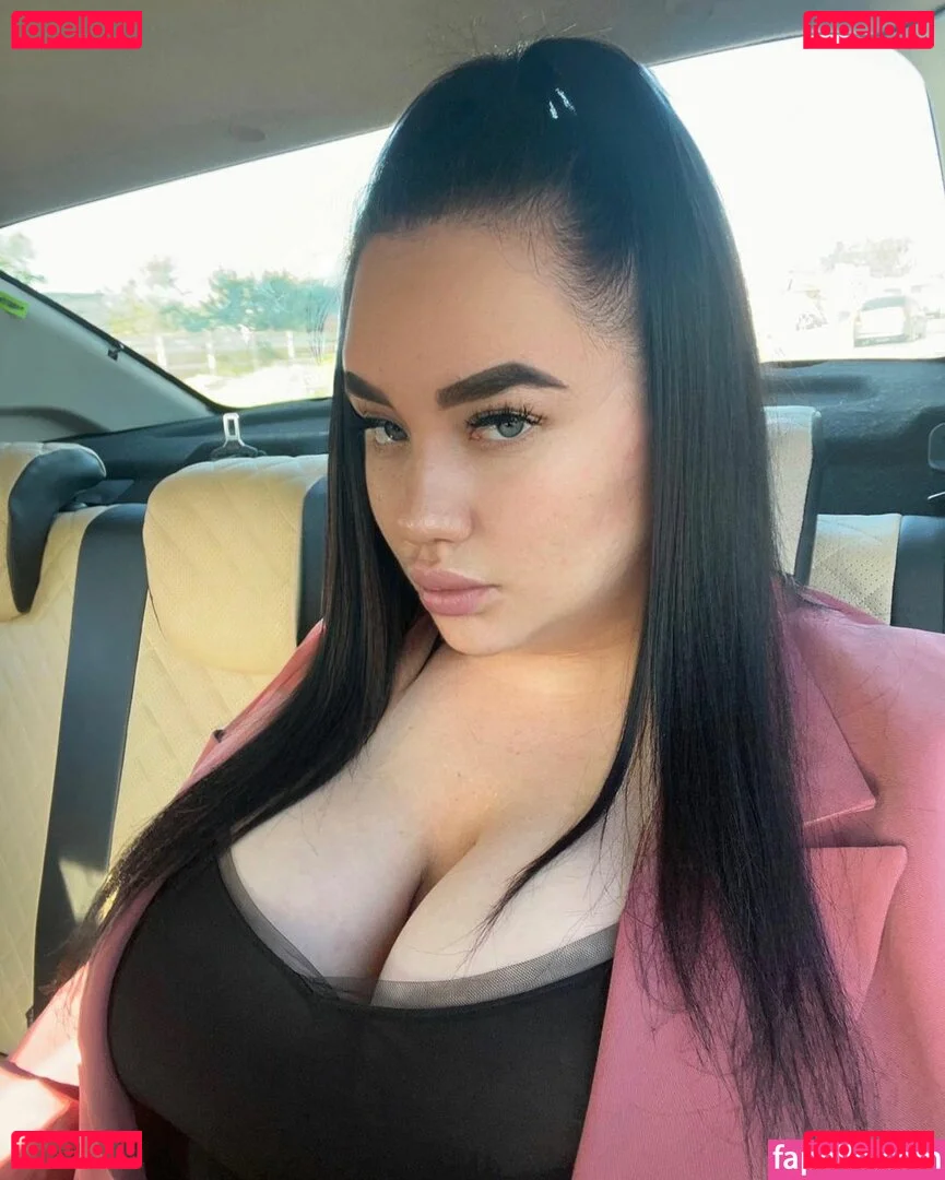 Julia Missi Onlyfans Photo Gallery 
