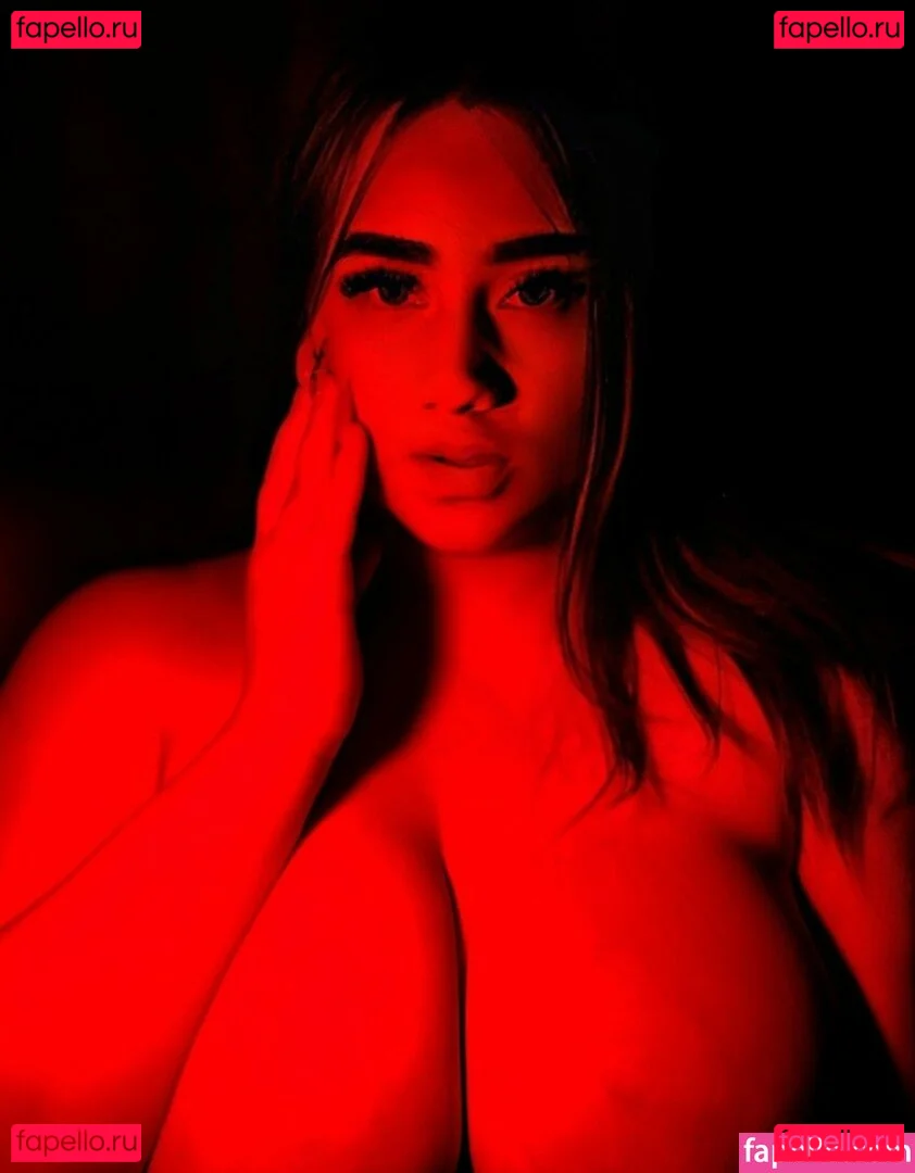 Julia Missi Onlyfans Photo Gallery 