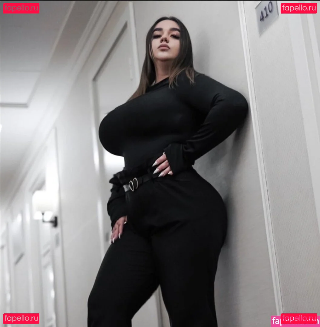 Julia Missi Onlyfans Photo Gallery 