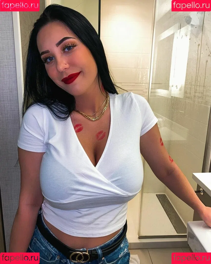Marlee Fridley Onlyfans Photo Gallery 