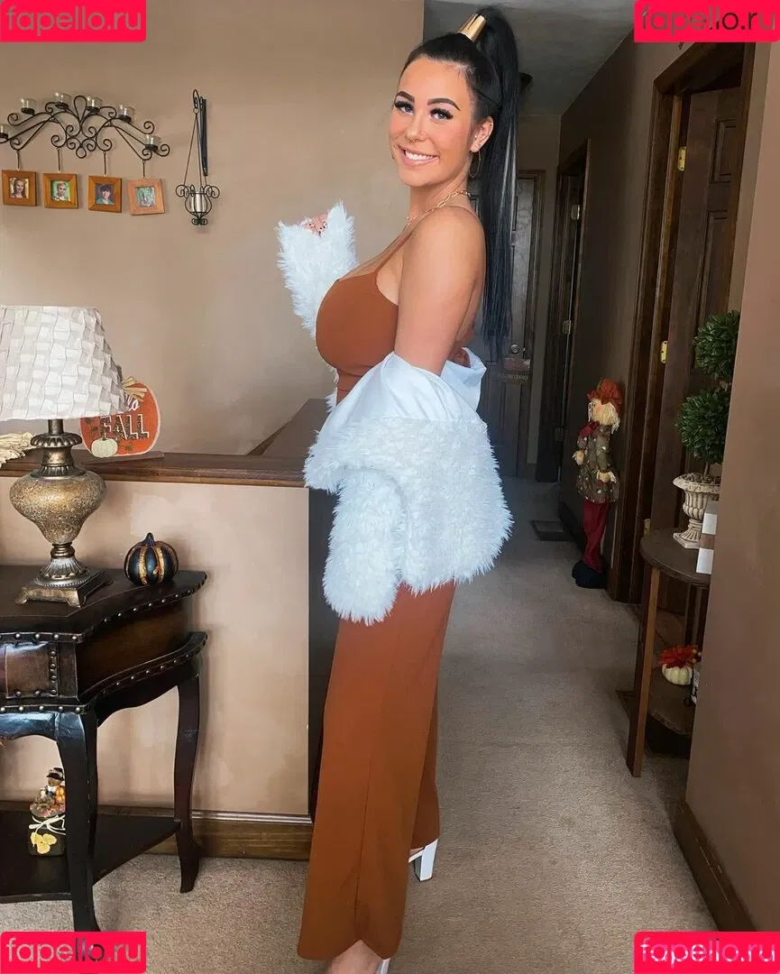 Marlee Fridley Onlyfans Photo Gallery 