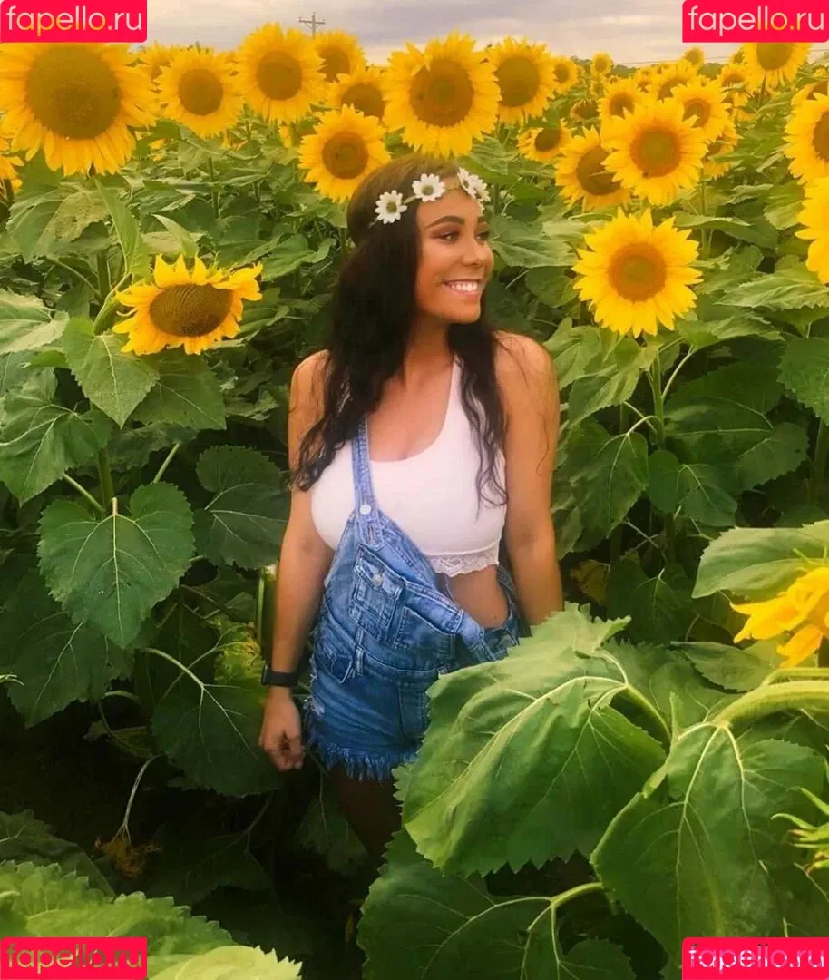 Marlee Fridley Onlyfans Photo Gallery 