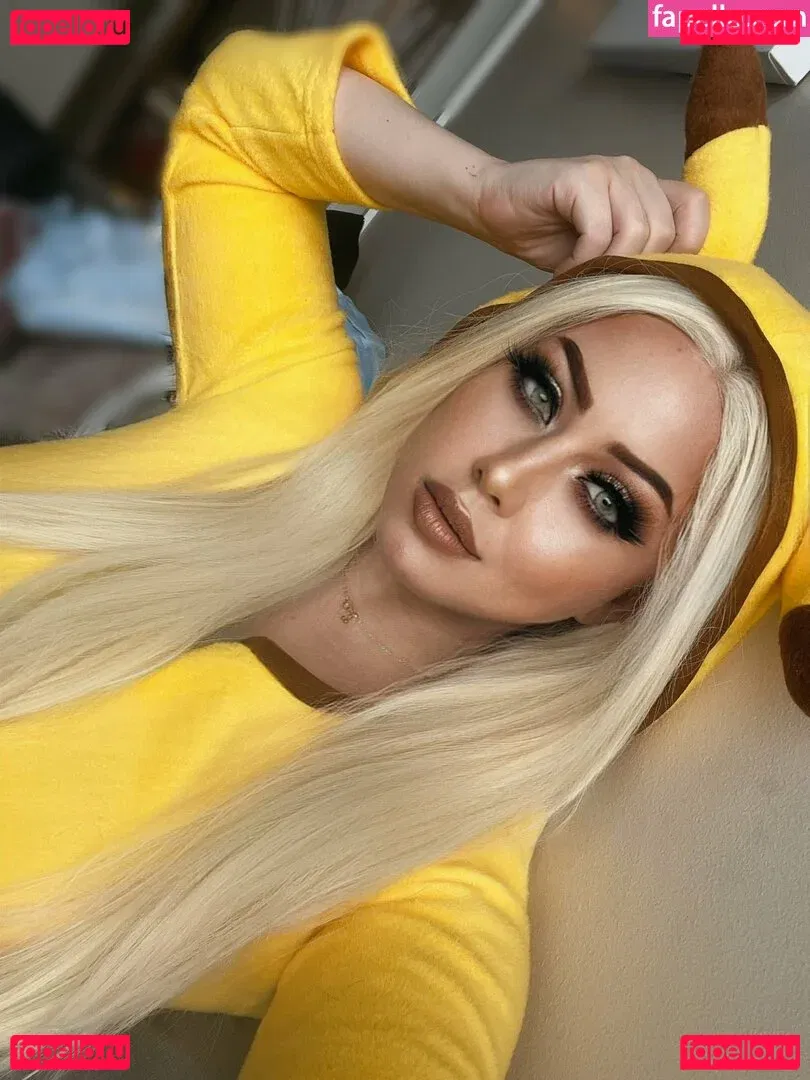 Poisynivy Onlyfans Photo Gallery 