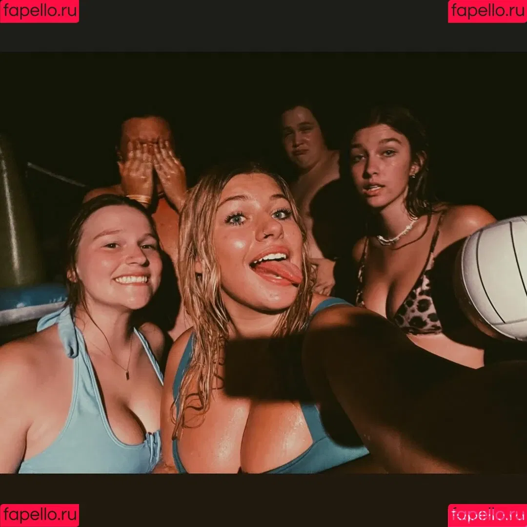 Mackenzie Spohn Onlyfans Photo Gallery 