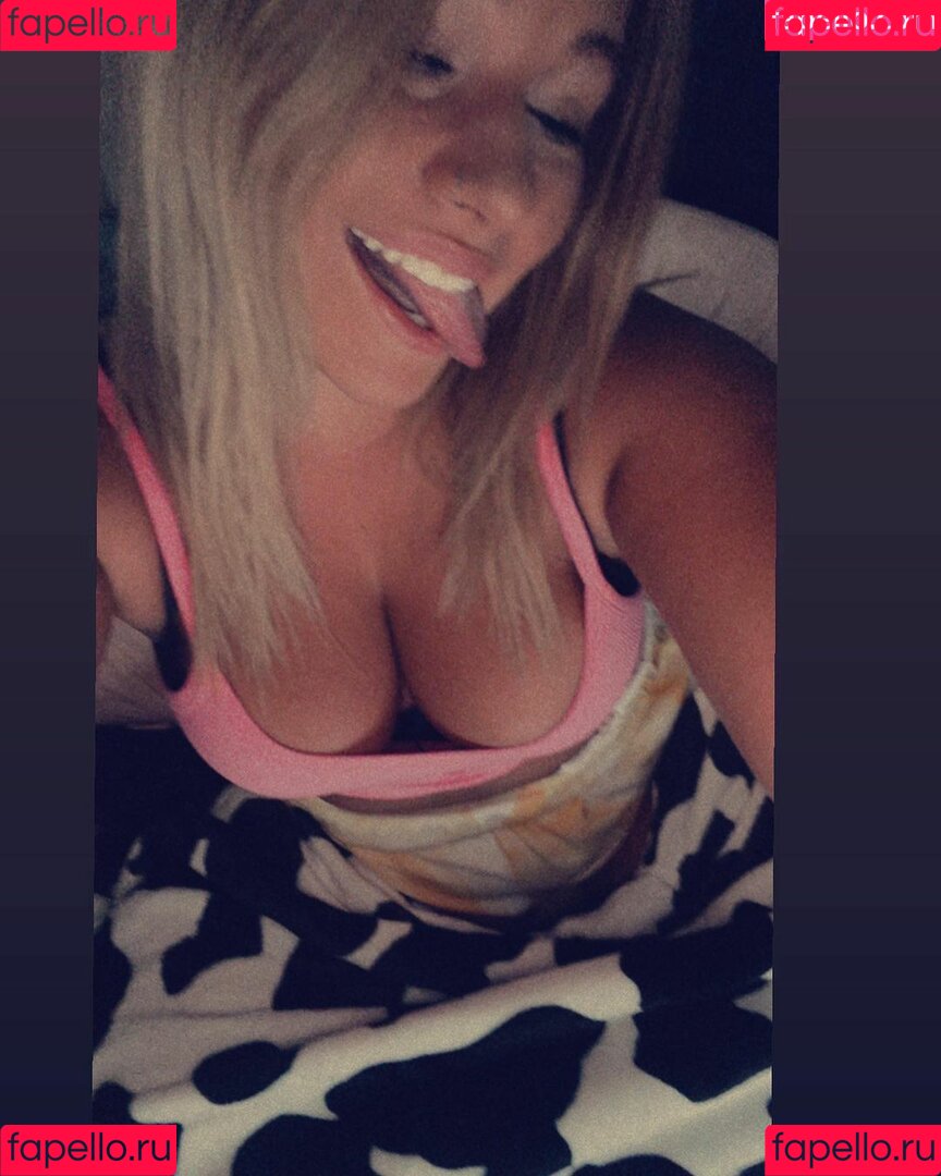 Mackenzie Spohn Onlyfans Photo Gallery 