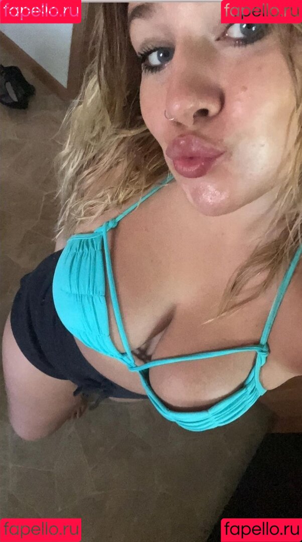 Mackenzie Spohn Onlyfans Photo Gallery 