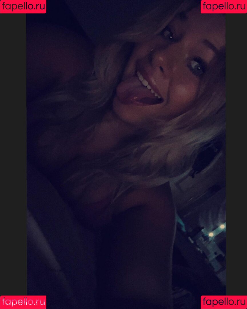 Mackenzie Spohn Onlyfans Photo Gallery 