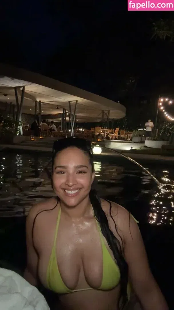 Demetria Onlyfans Photo Gallery 