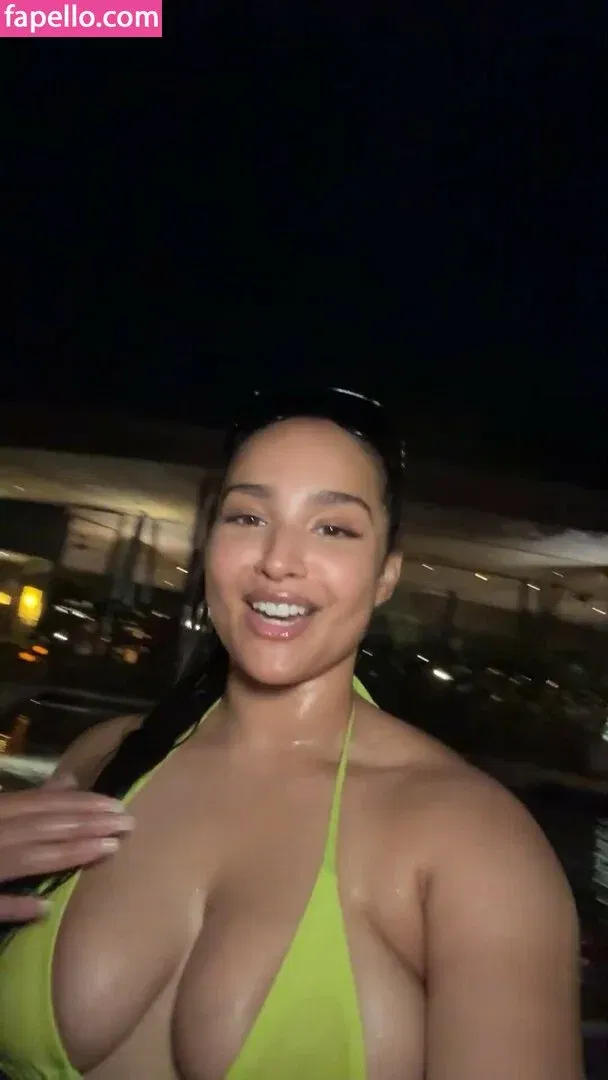 Demetria Onlyfans Photo Gallery 