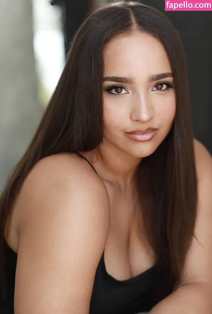 Demetria Onlyfans Photo Gallery 