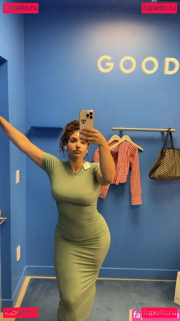 Demetria Onlyfans Photo Gallery 