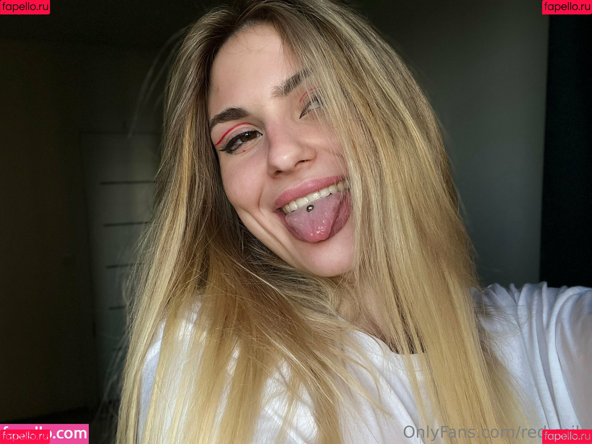 red_mila Onlyfans Photo Gallery 