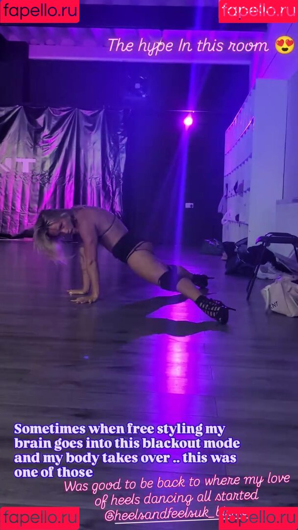 Phillipa Sharples Onlyfans Photo Gallery 