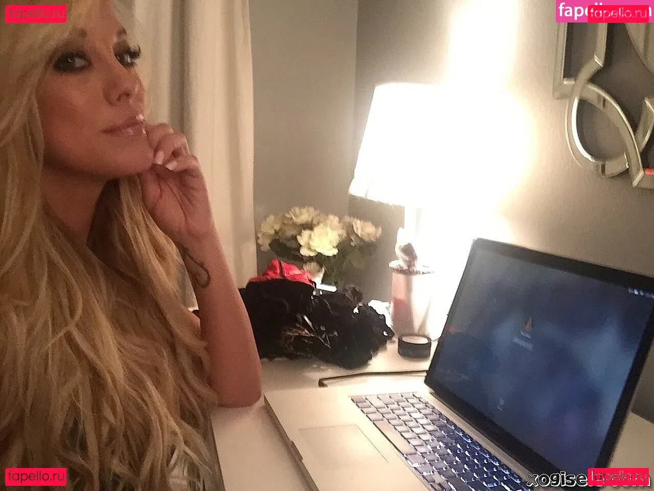 XOGisele Onlyfans Photo Gallery 