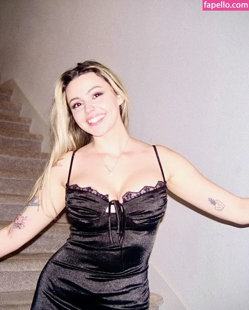 MissMercyy Onlyfans Photo Gallery 