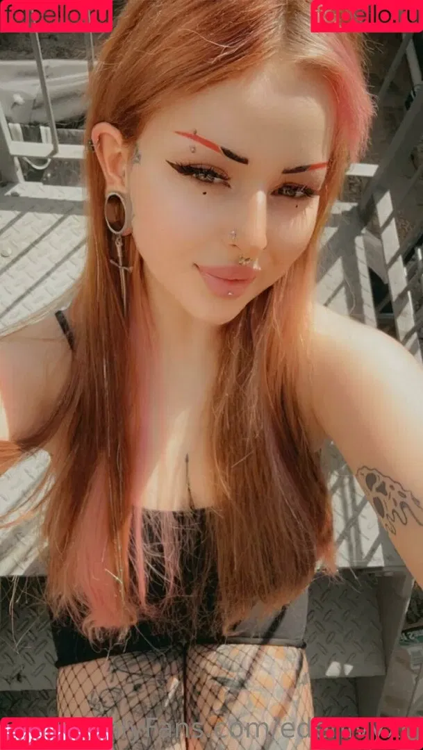 edenivyxo Onlyfans Photo Gallery 