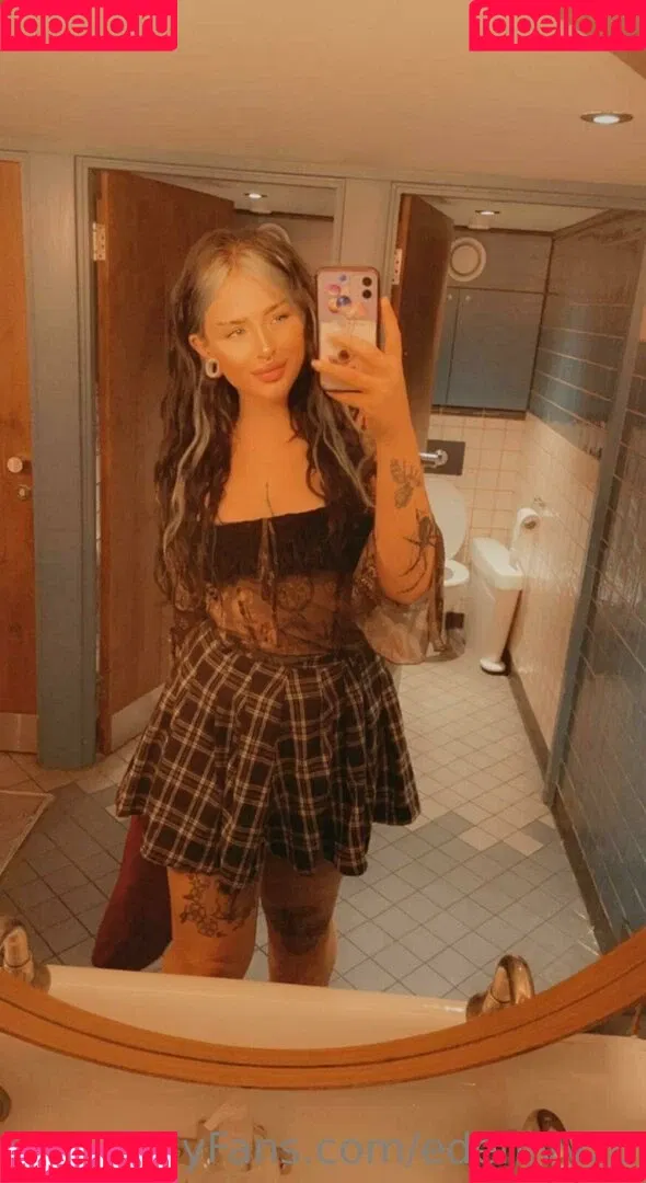edenivyxo Onlyfans Photo Gallery 