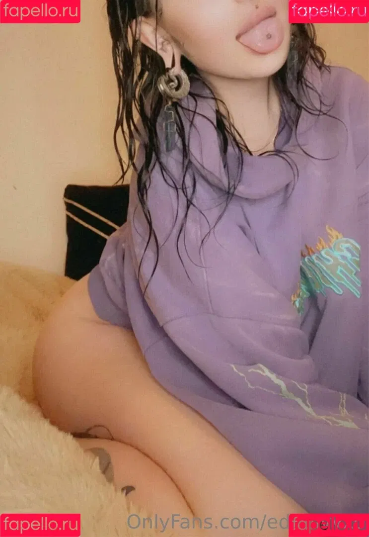 edenivyxo Onlyfans Photo Gallery 