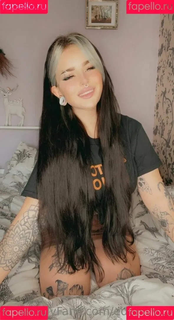 edenivyxo Onlyfans Photo Gallery 