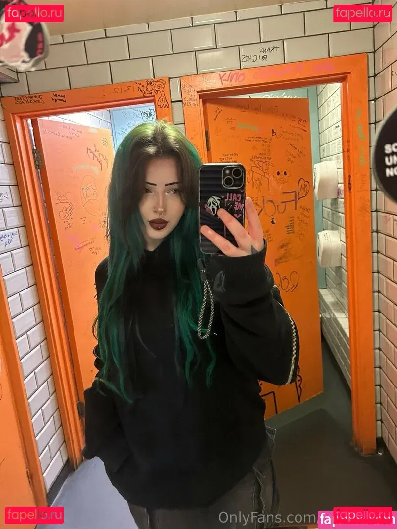 edenivyxo Onlyfans Photo Gallery 