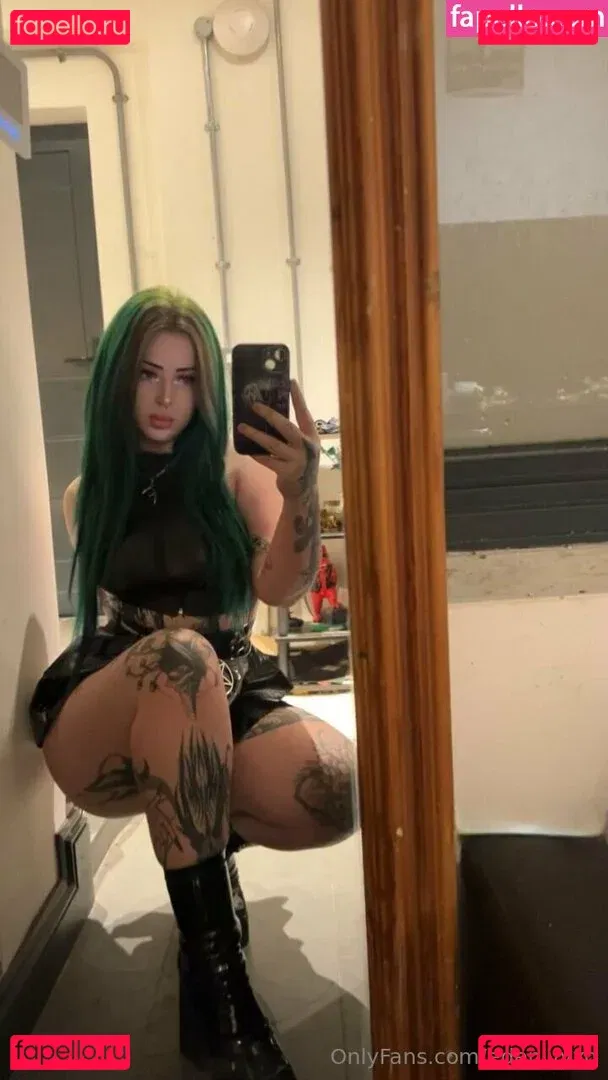 edenivyxo Onlyfans Photo Gallery 