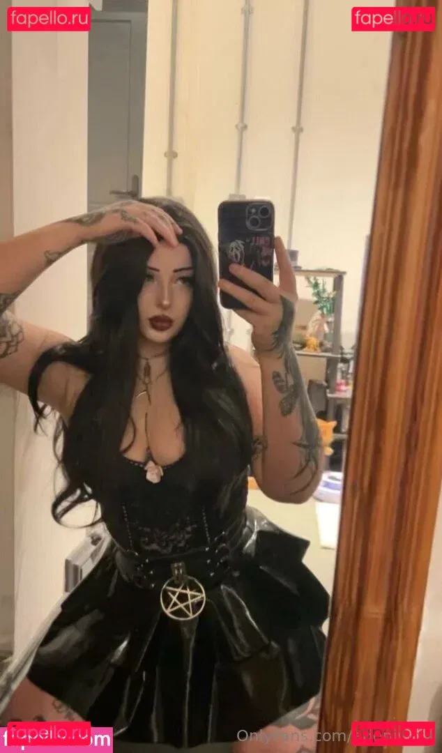 edenivyxo Onlyfans Photo Gallery 