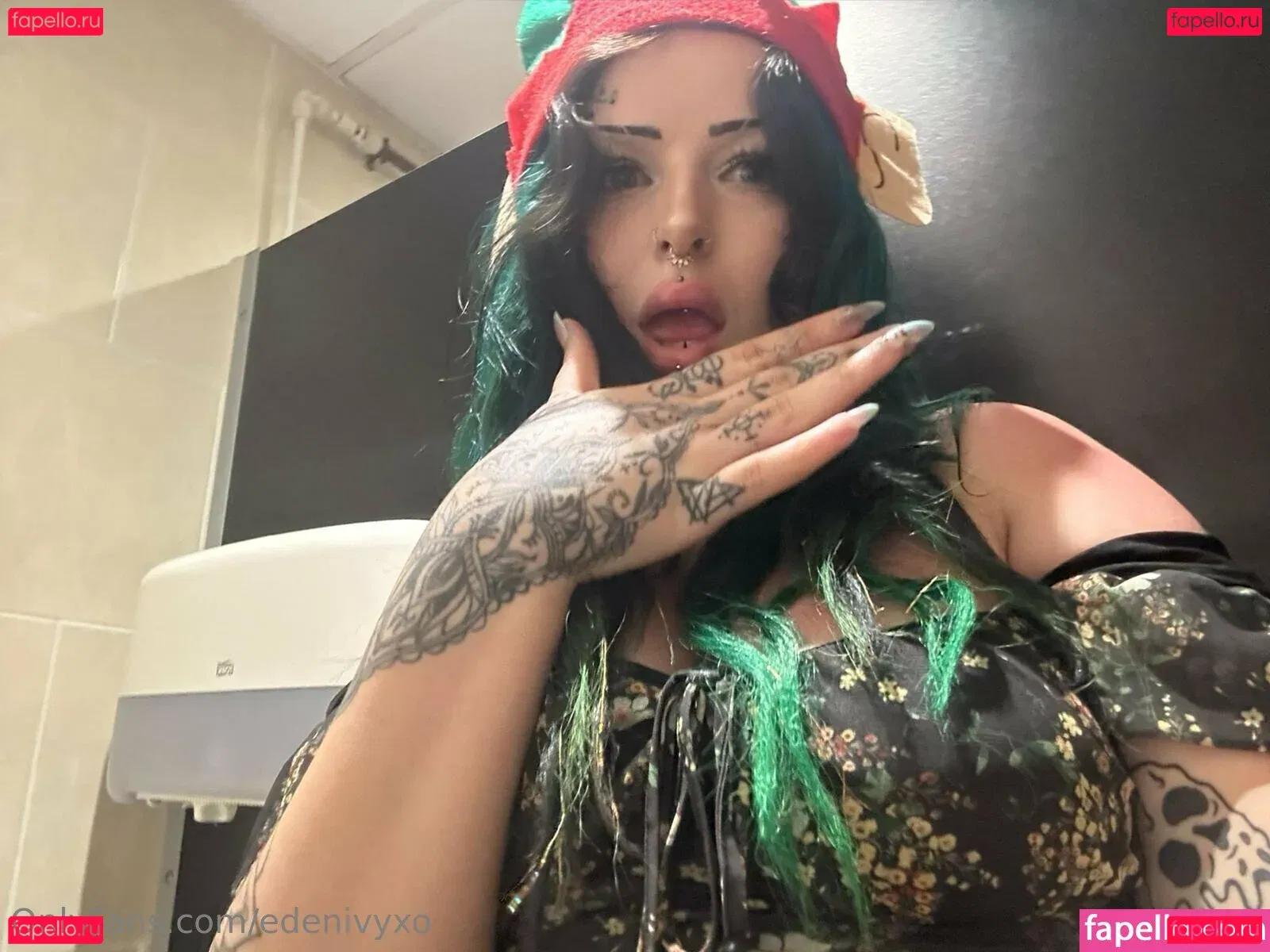 edenivyxo Onlyfans Photo Gallery 