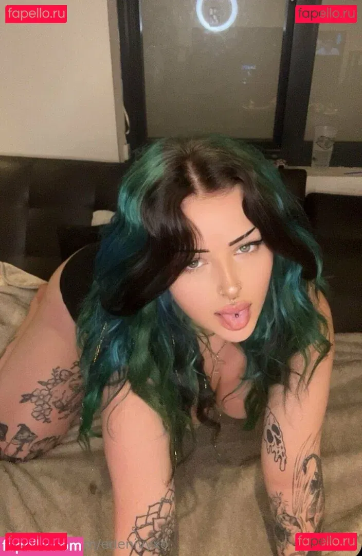 edenivyxo Onlyfans Photo Gallery 
