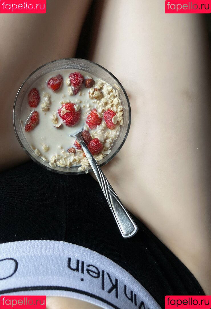 fraaoula Onlyfans Photo Gallery 