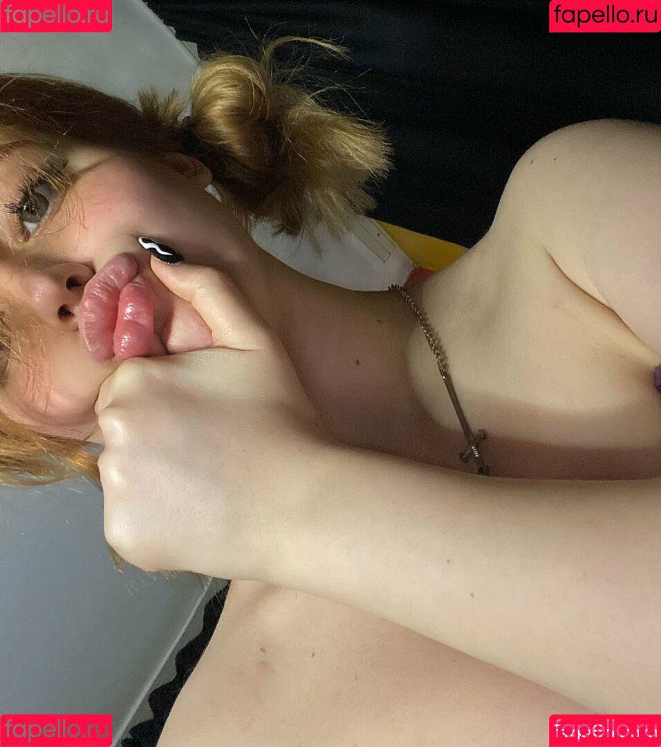 fraaoula Onlyfans Photo Gallery 