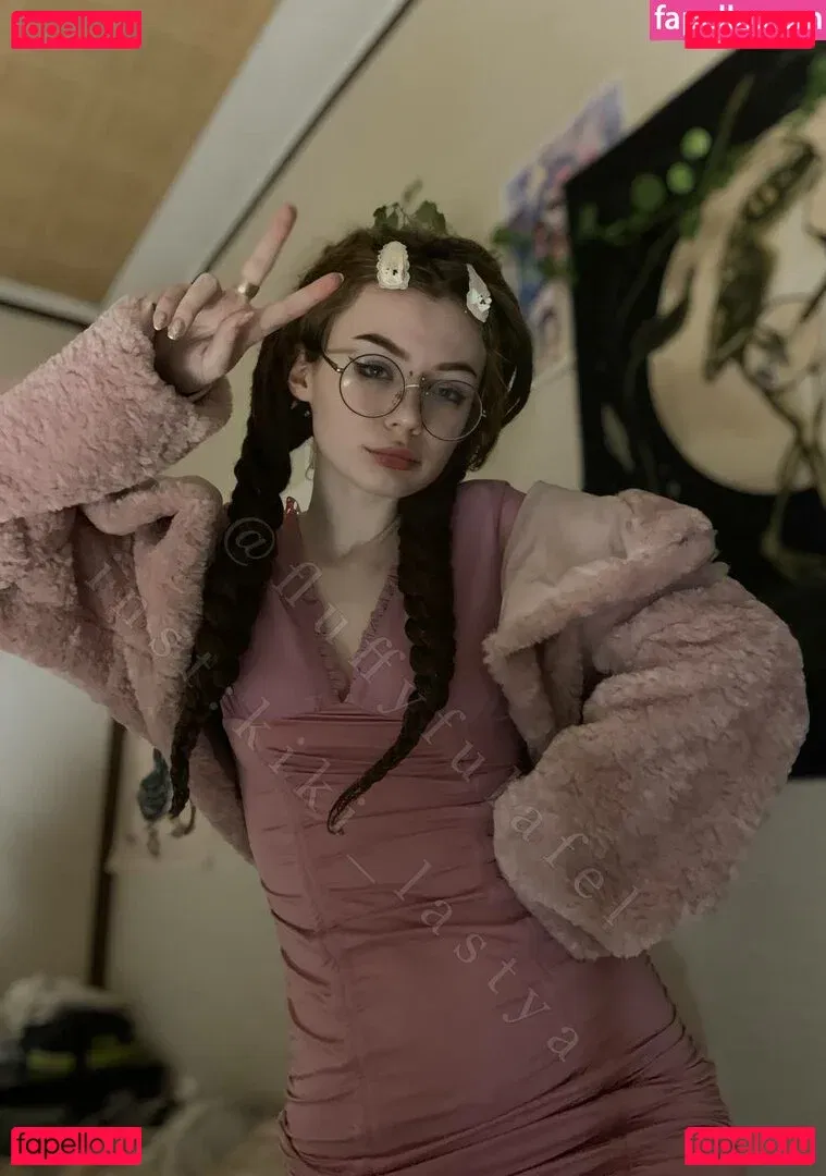 fluffyfulafel Onlyfans Photo Gallery 