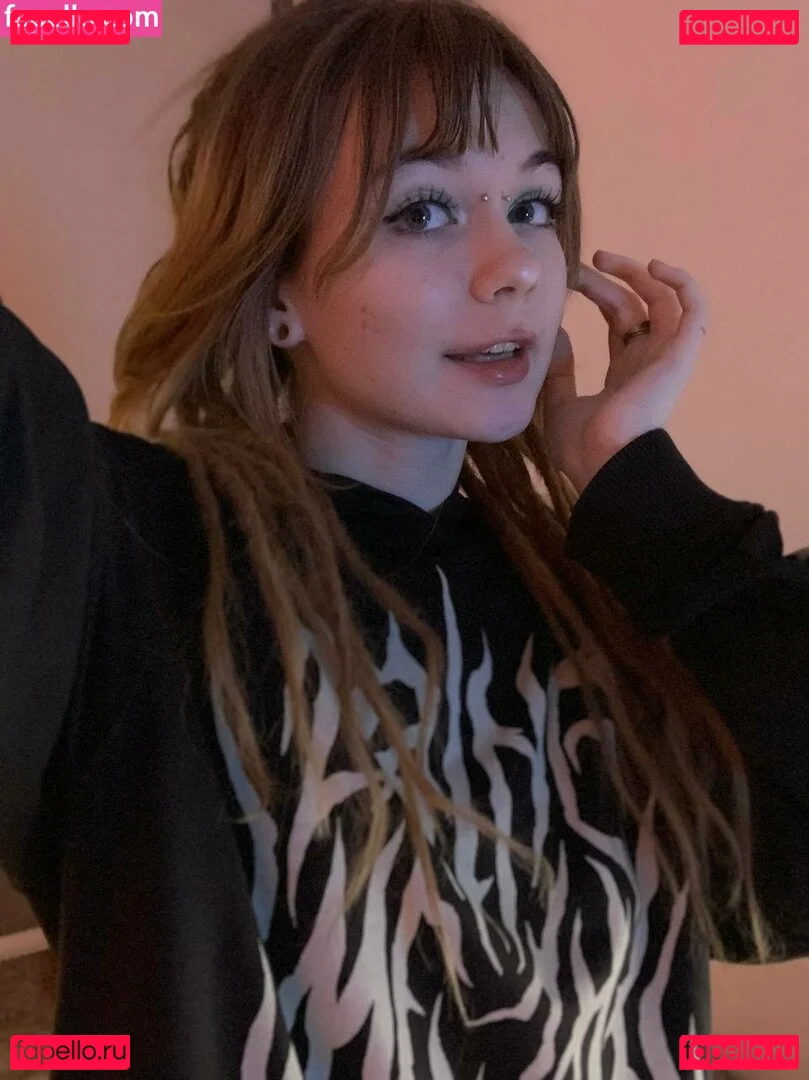 fluffyfulafel Onlyfans Photo Gallery 