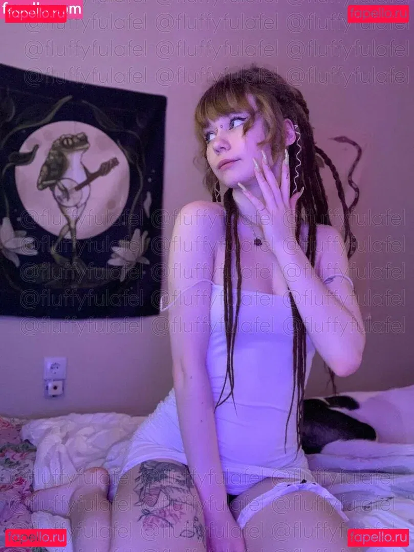 fluffyfulafel Onlyfans Photo Gallery 