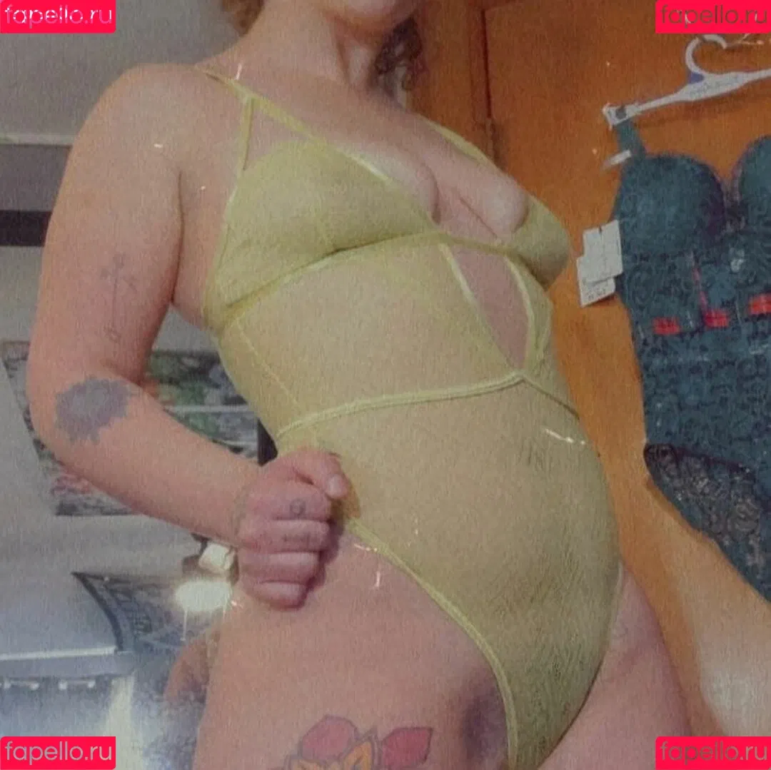 Emm Loomis Onlyfans Photo Gallery 