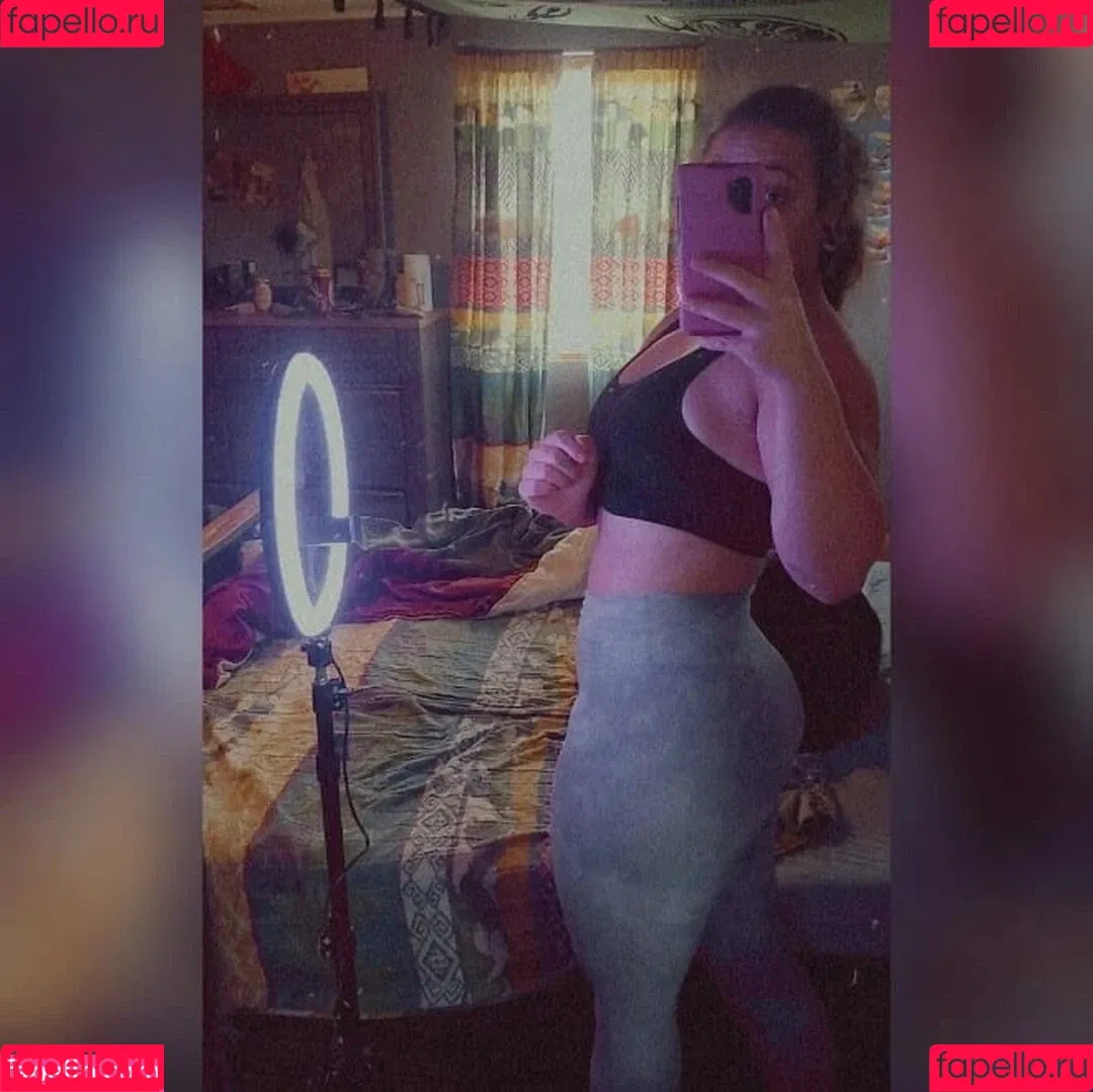 Emm Loomis Onlyfans Photo Gallery 