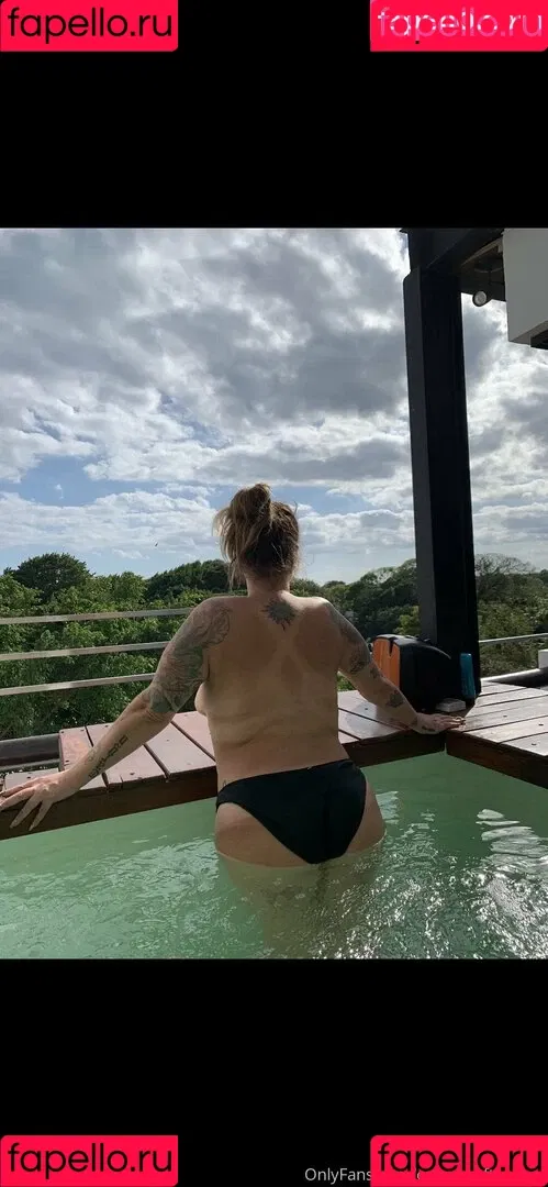 saxanextdoor Onlyfans Photo Gallery 