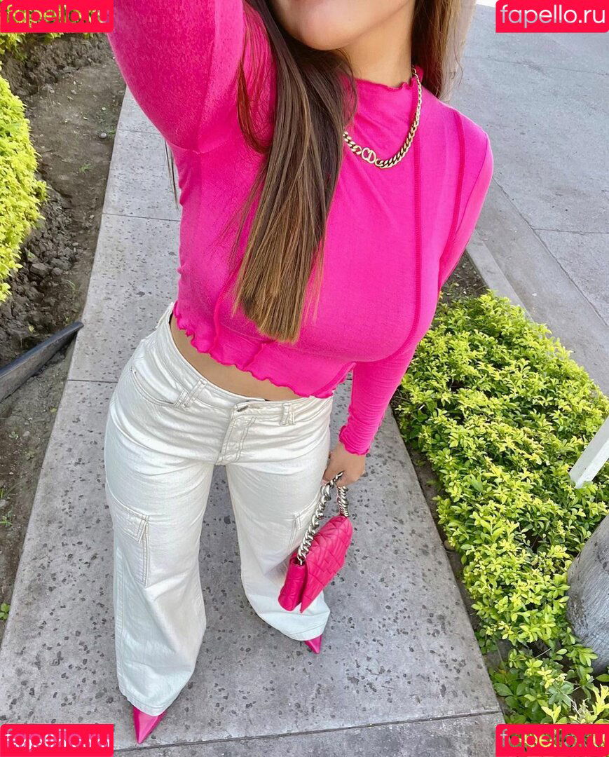 Frida Najera Onlyfans Photo Gallery 