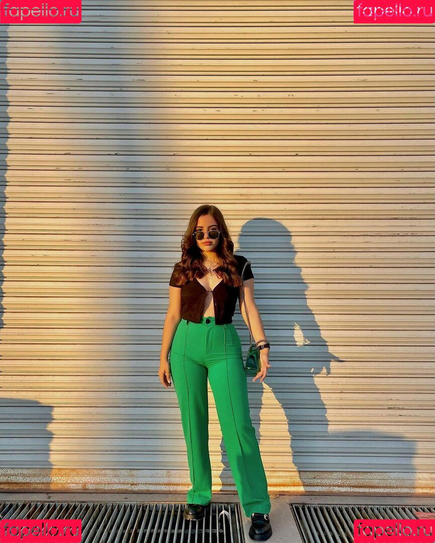 Frida Najera Onlyfans Photo Gallery 