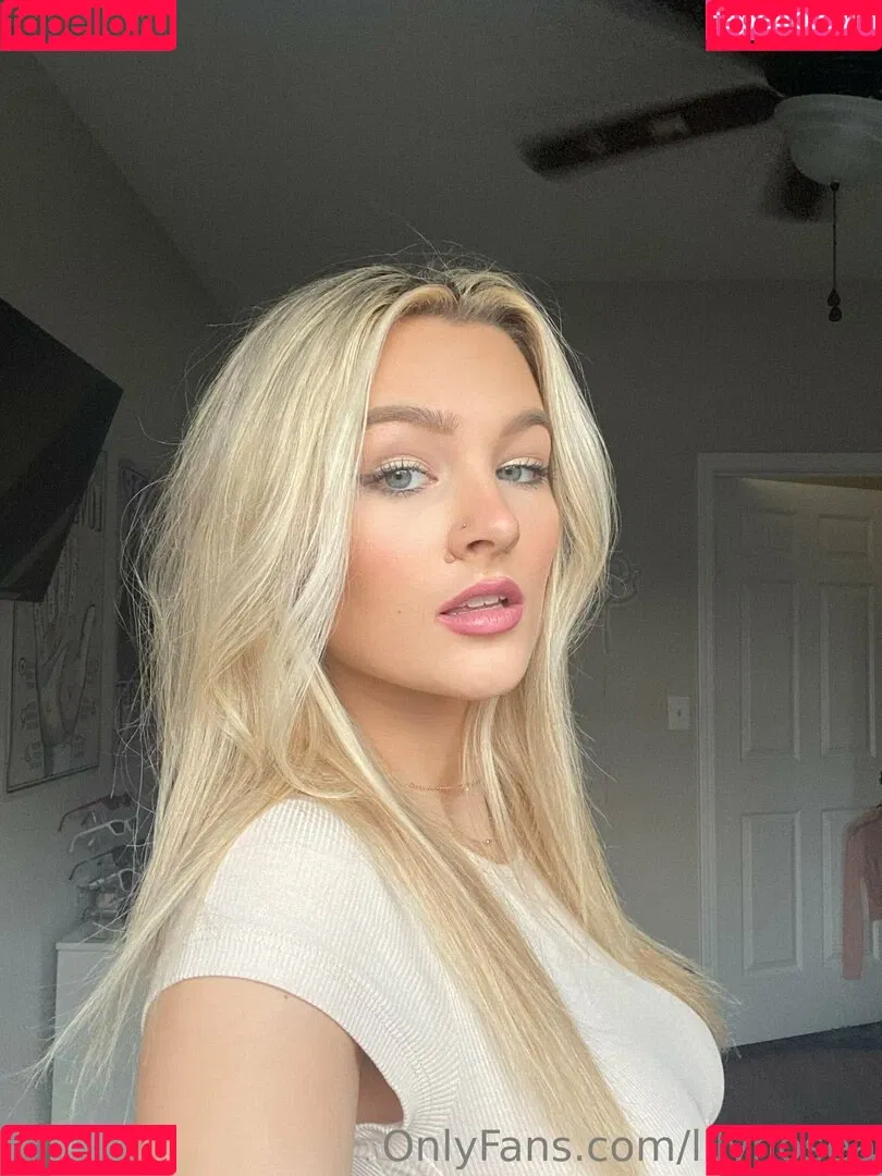 Lily Hosea Onlyfans Photo Gallery 