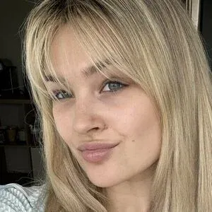 Lily Hosea Onlyfans Photo Gallery 