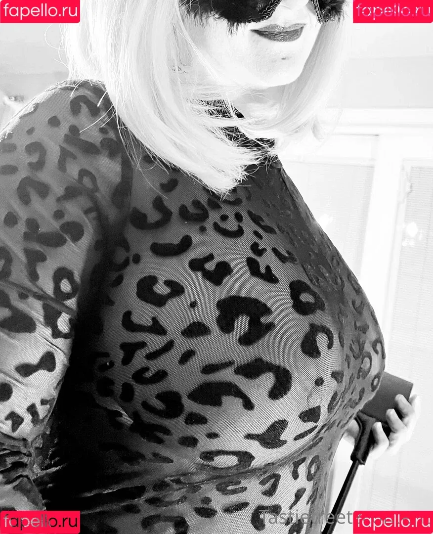 tastietreetz Onlyfans Photo Gallery 