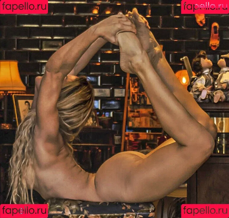 Tunaapari Onlyfans Photo Gallery 