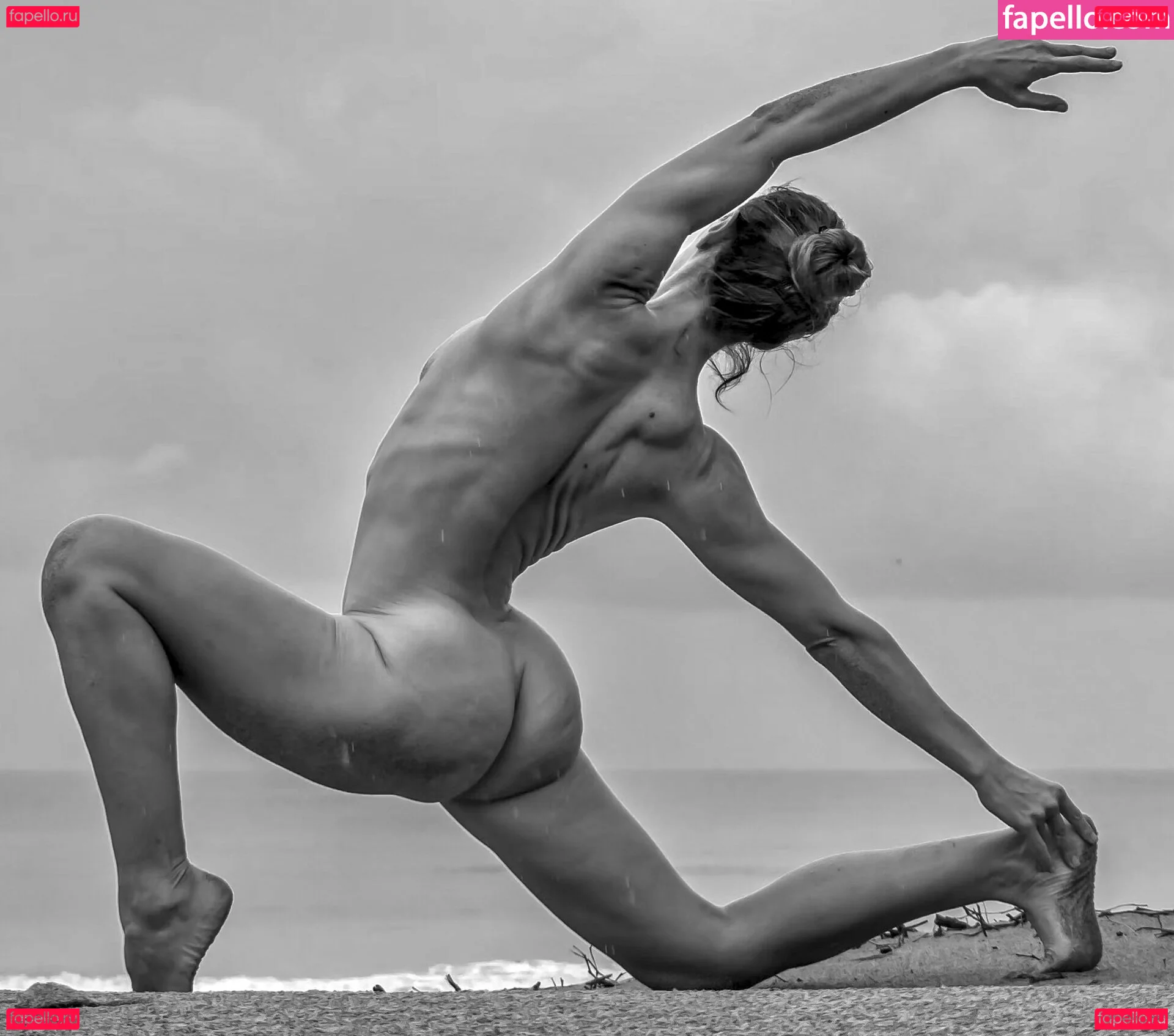 Tunaapari Onlyfans Photo Gallery 