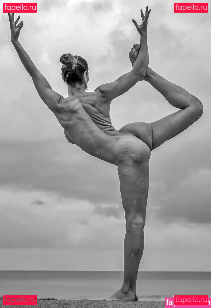 Tunaapari Onlyfans Photo Gallery 