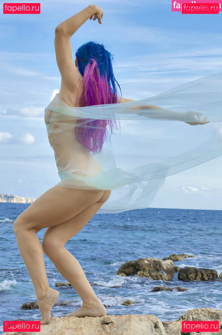 Tunaapari Onlyfans Photo Gallery 