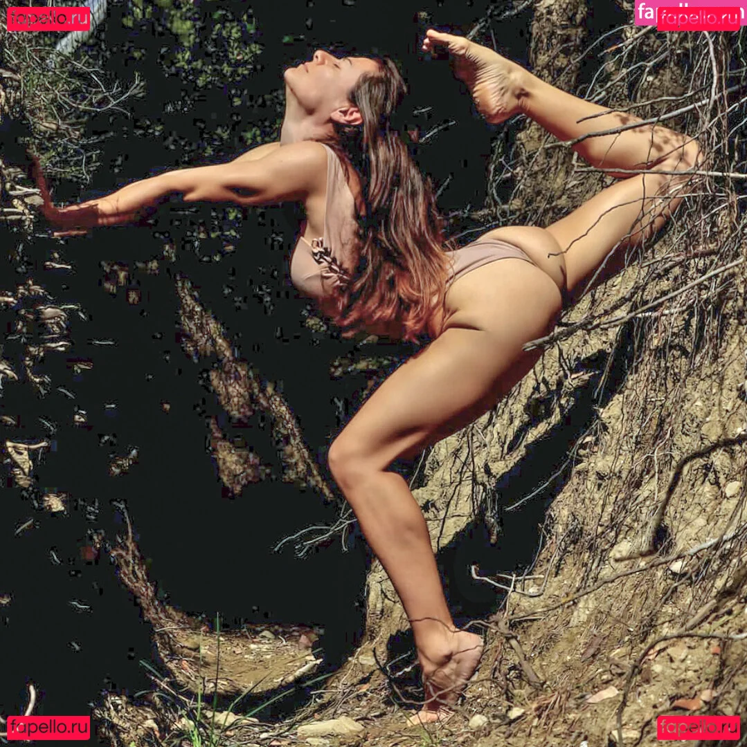 Tunaapari Onlyfans Photo Gallery 