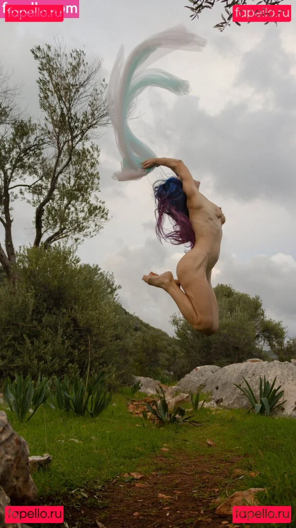 Tunaapari Onlyfans Photo Gallery 